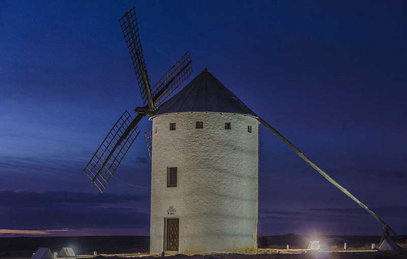 Ciudad Real - Campo de Criptana 23 - molinos de viento.jpg